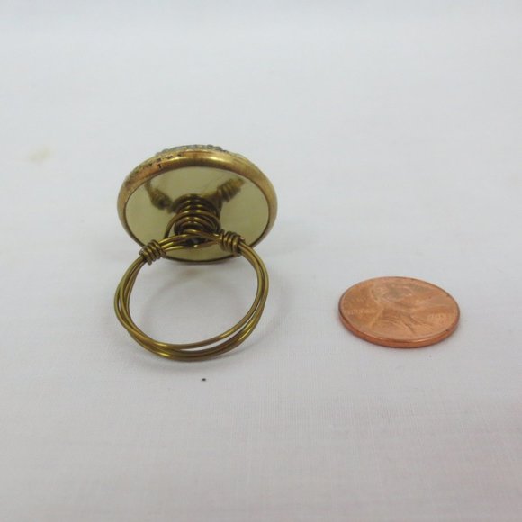 New Handcrafted Vintage Filigree Button Wire Ring - Picture 7 of 10